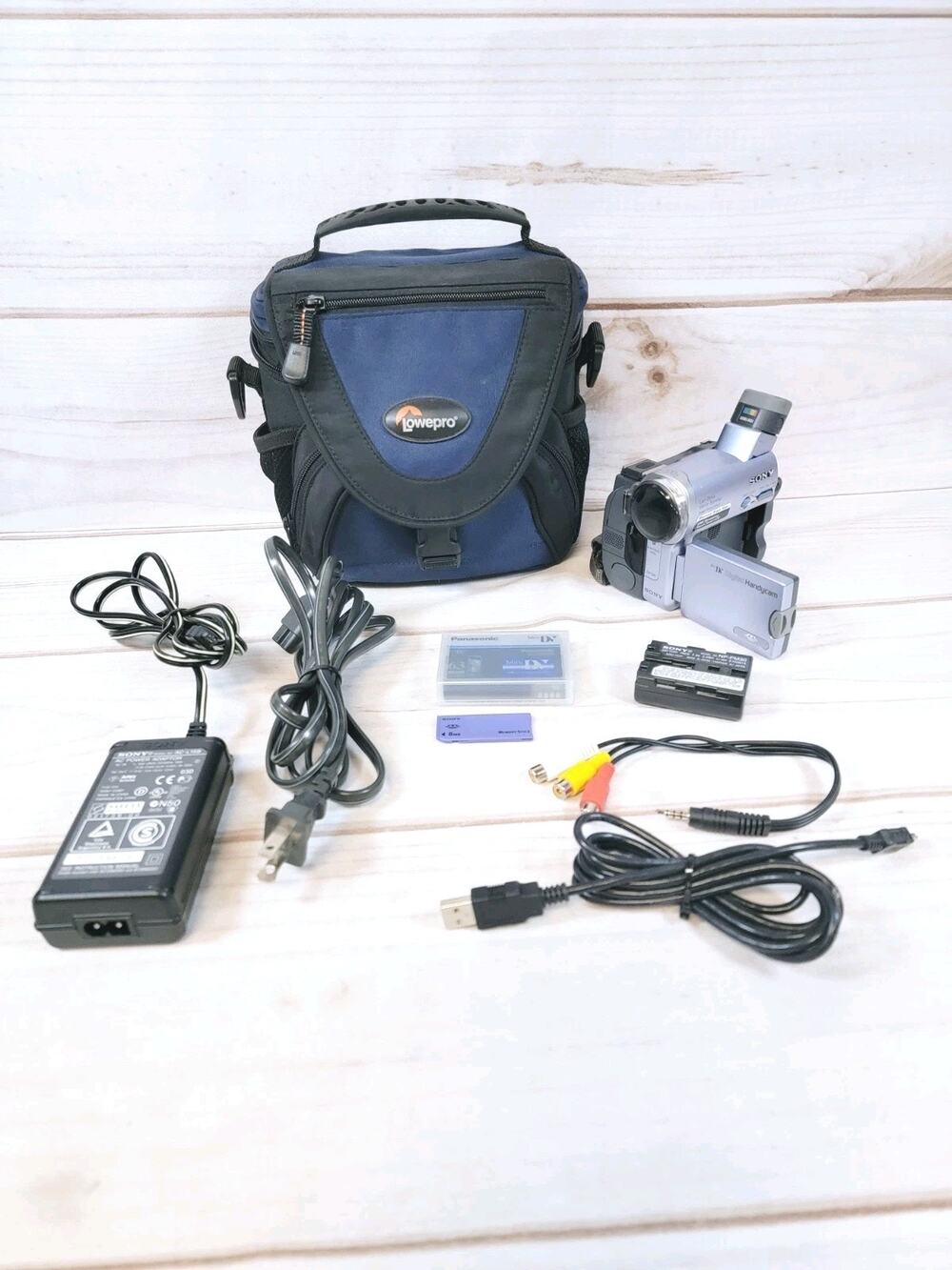 Sony Handycam DCR-TRV22 Mini DV Compact Camcorder Nightshot Sky Blue Bundle